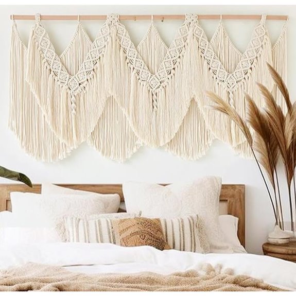 IOWER Macrame Wall Hanging Decor 47 x 25