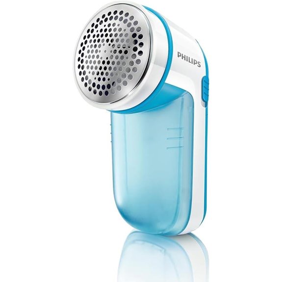 Philips Fabric Shaver with Blade and Batteries