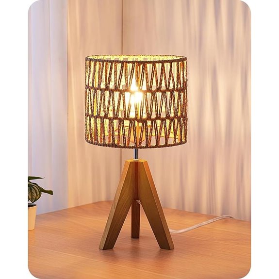 EDISHINE Rattan Wood Tripod Bedside Lamp