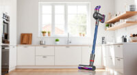 Dyson V8 vs Dyson Outsize: Which Cordless Vacuum Wins?